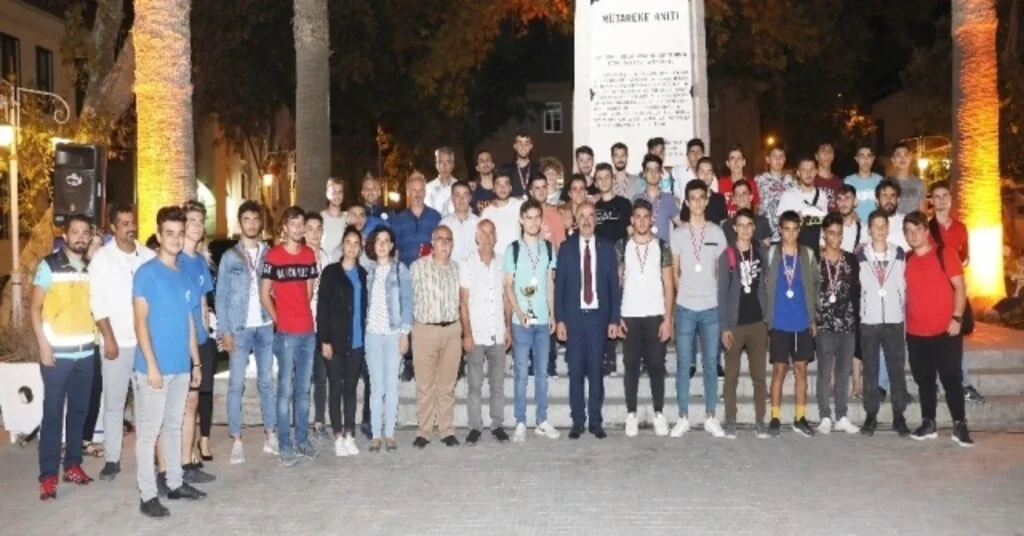 Mudanyada Kazanan Barış Ve Kardeşlik