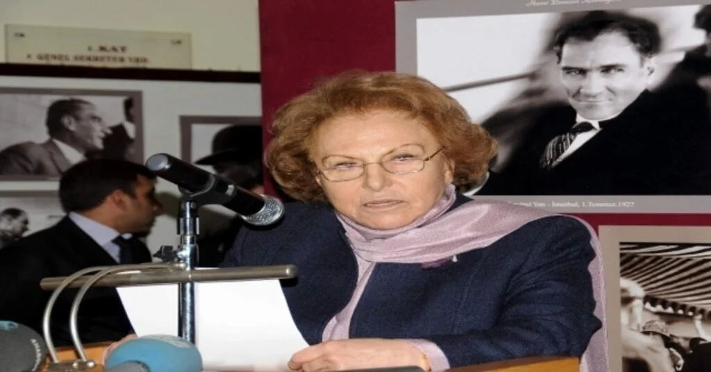 Nüket Ersoydan Öğretmenlere Mesajlar
