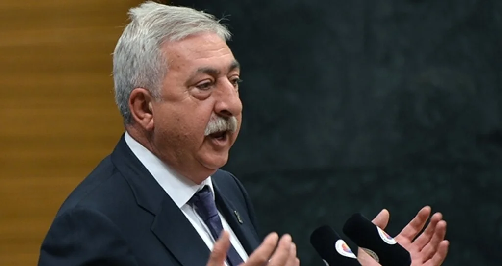 Öfke kontrolü eğitimi şart