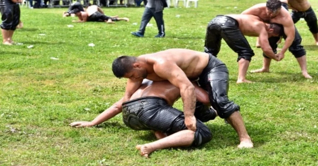Örümcek Adam Lakaplı Başpehlivan Gökmen Başarıya Doymuyor