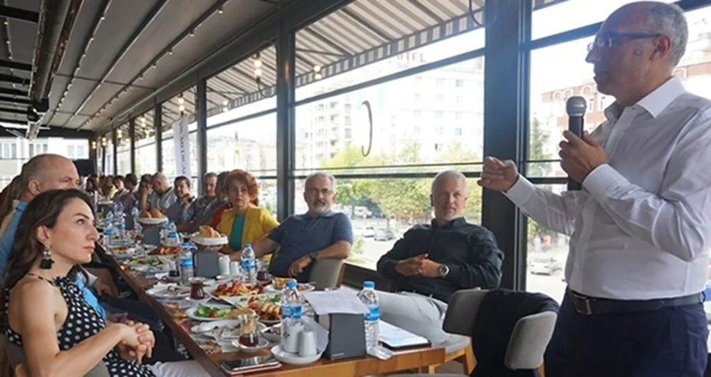 Özcan: Sağlığa değer katıyoruz 