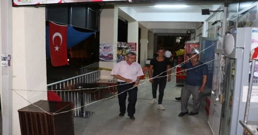 Pompalıyla Böyle Ateş Açtı: 2 Kişiyi Yaraladı