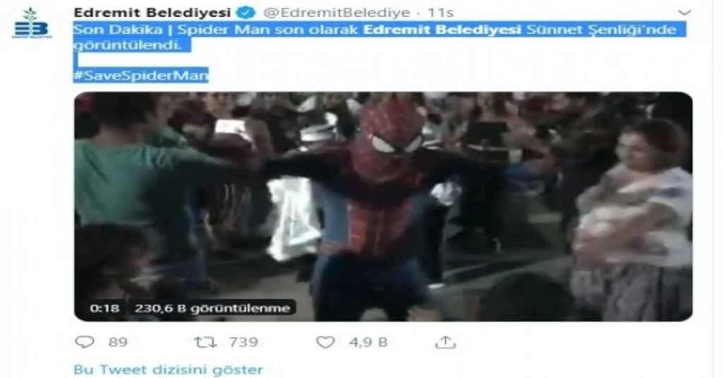 Romanlar Çaldı, Örümcek Adam Oynadı