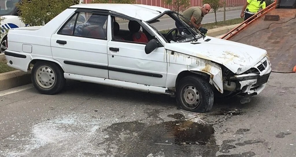 Samsun'da Otomobil takla attı: 2 yaralı