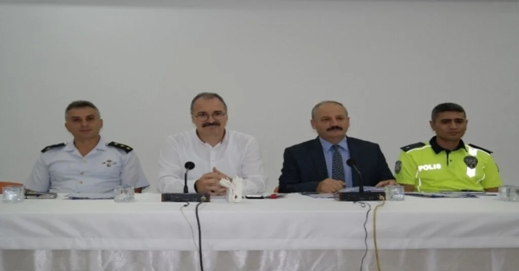 Silifkede Okulların Ve Öğrencilerin Güvenliği Masaya Yatırıldı