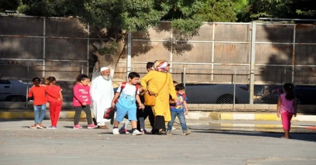 Sınırda Ders Zili Çaldı