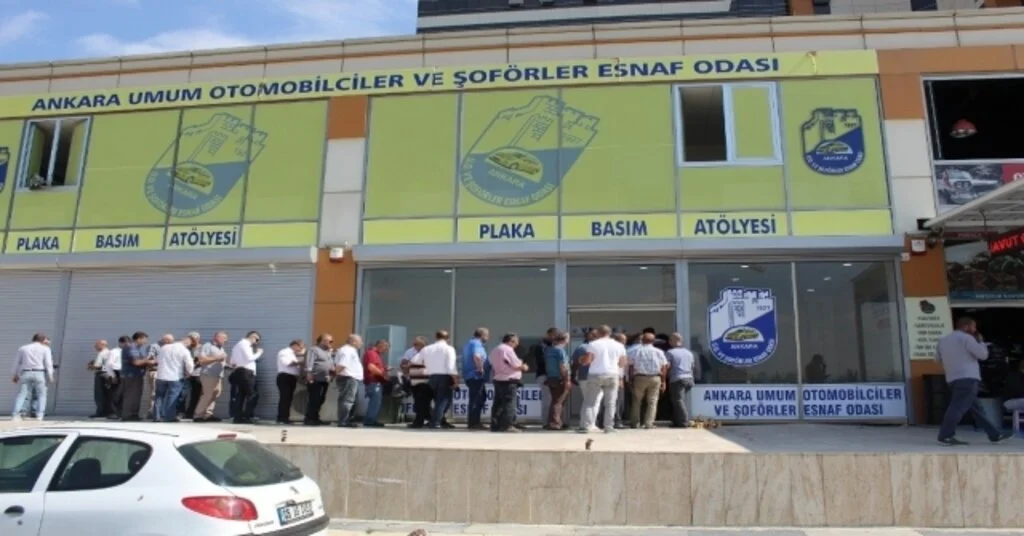 Taksiciler Taksimetre Ayarı İçin Kuyruğa Girdi