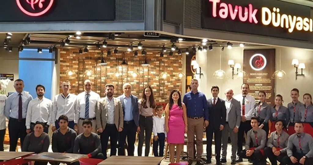 Tavuk Dünyası Ankara’da 2 yeni şubesinin kapılarını daha lezzet severlere açtı