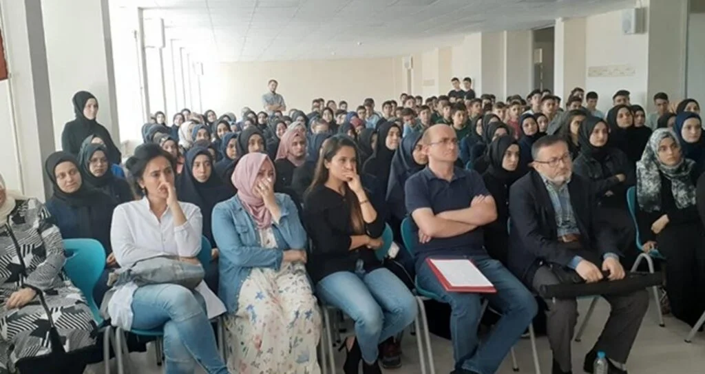Tekkeköy'de anlamlı program