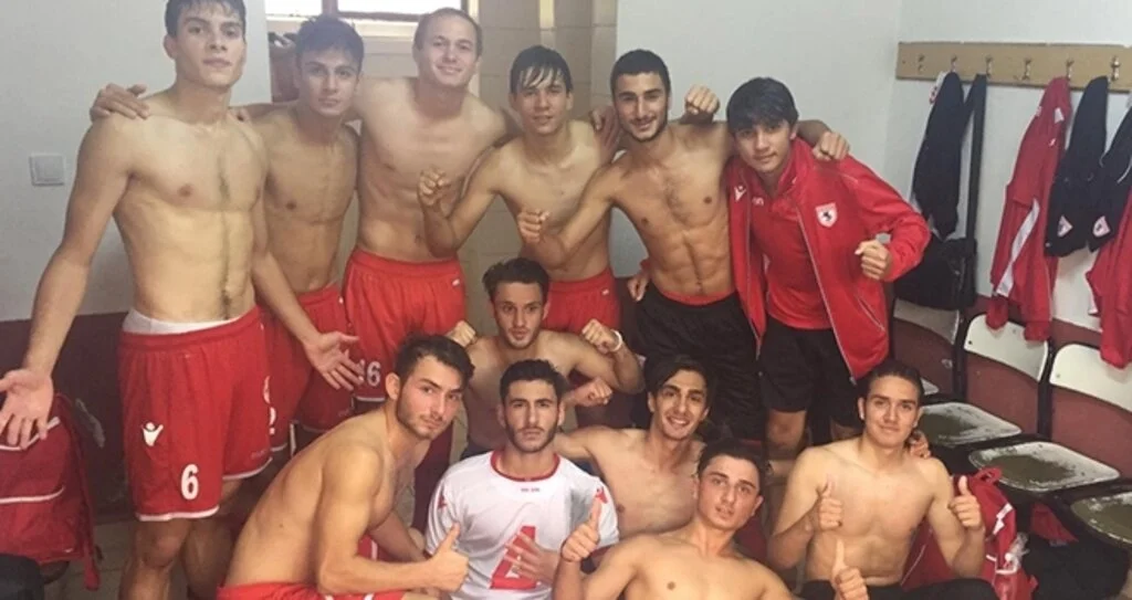 U19 puanla tanıştı