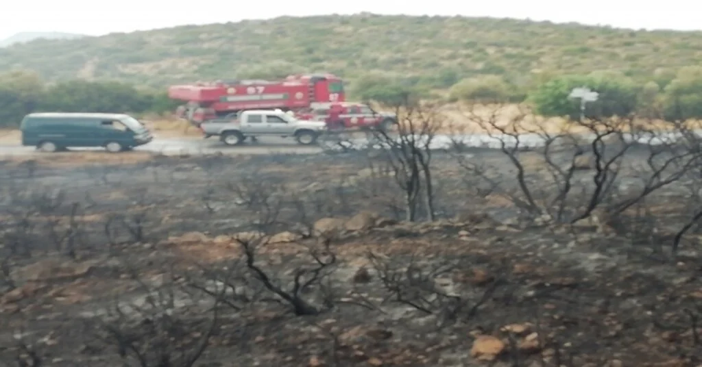 Yıldırım Çeşmede Yangına Yol Açtı