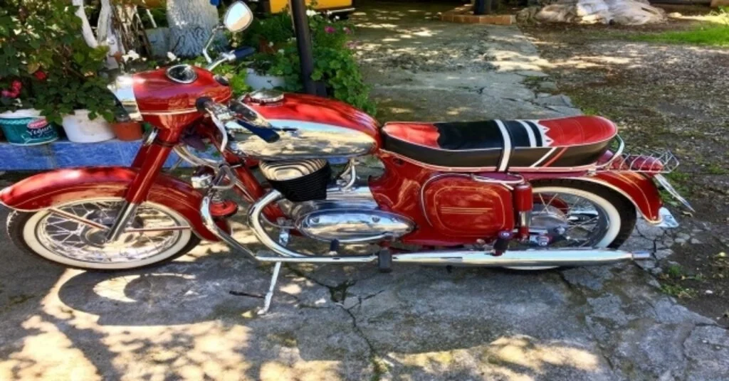 Yılların Efsane Motosikletleri Usta Ellerde Hayat Buluyor