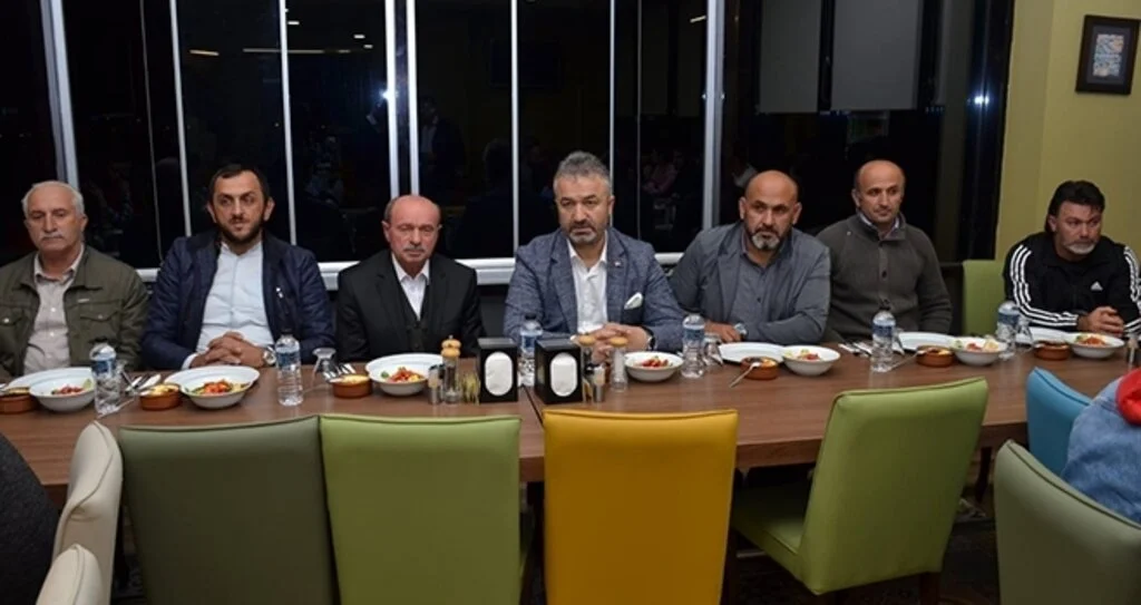 19 Mayıs'ta Moral Yemeği