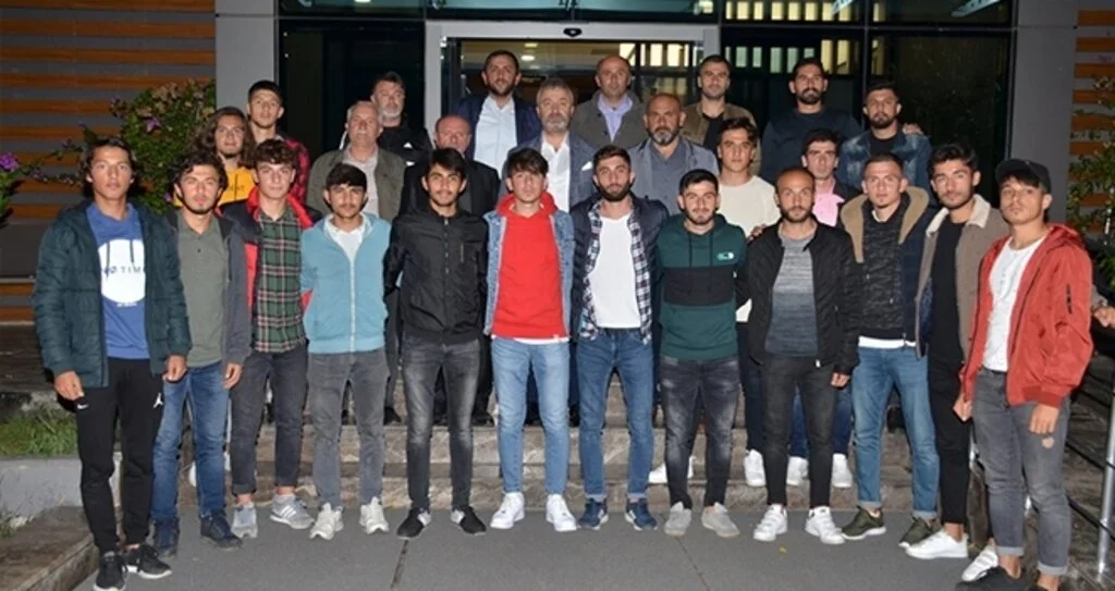 19 Mayıs'ta Moral Yemeği