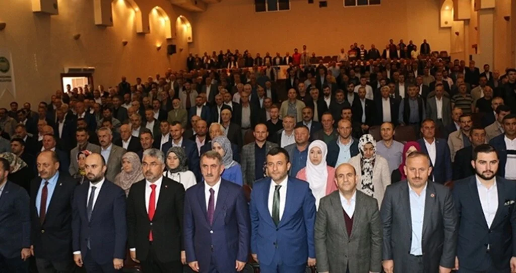 AK Parti’den İlçe Danışma ve Değerlendirme Toplantısı