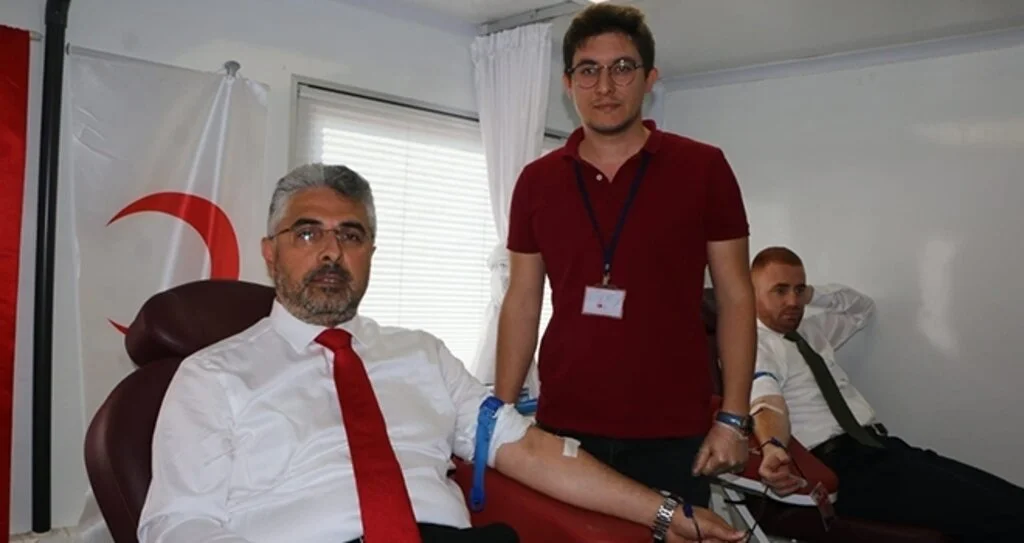 AK Parti'den kan bağışı kampanyası