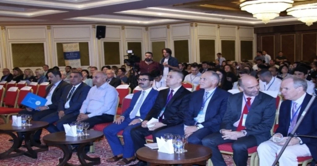 Alanyada Dünya Ekonomisi Konuşuldu