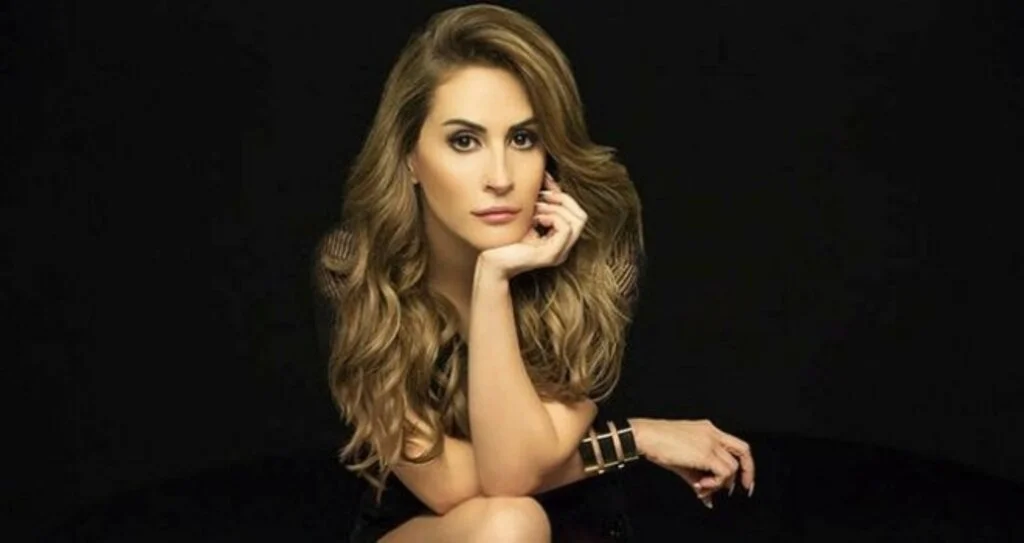 Aynur Aydın Kimdir? Nerelidir? Şarkıları Nelerdir?