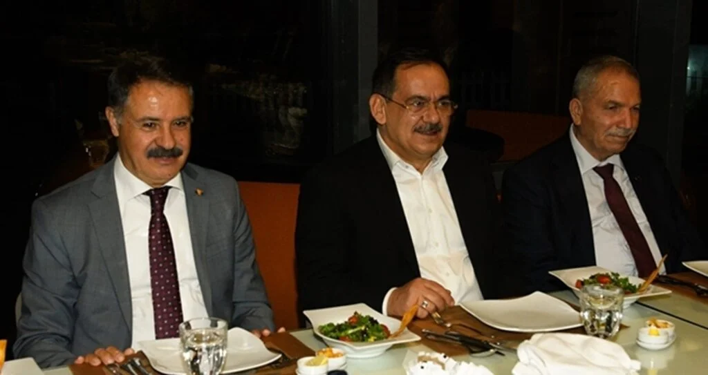 Başkan Demir başkanlarla buluştu 