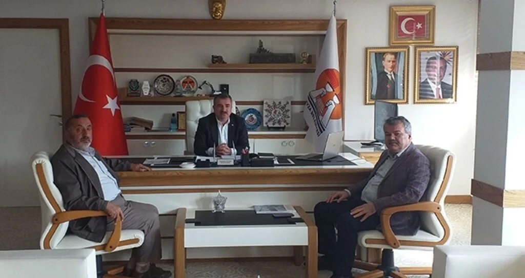 Başkan Özdemir’e ziyaret