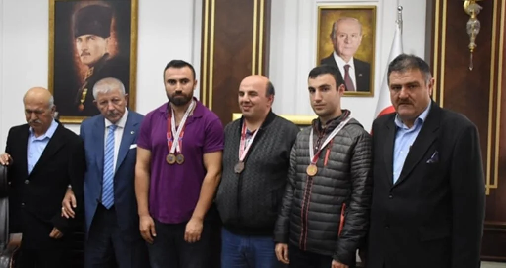 Başkan Sarı Sporcuları Ağırladı