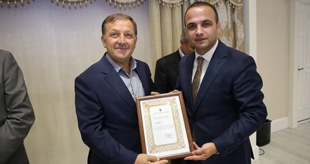 'Camiler manevi sığınaklarımız'