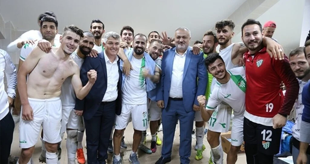 ÇARŞAMBASPOR ZİRVEYİ SEVDİ