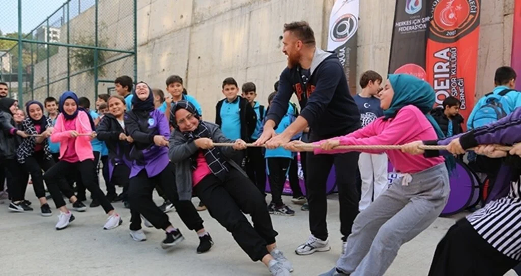 Çocuklar Bilinçli Hareketle Daha Mutlu