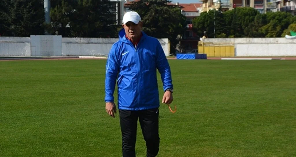 'Dobi Hasan' Lakaplı Hasan Şengün Isparta 32 Spor'da