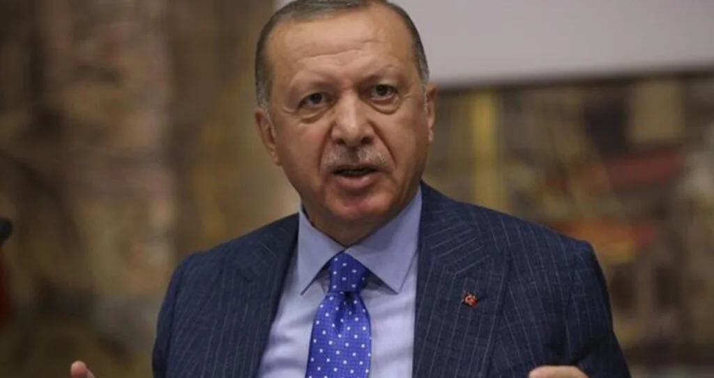 Erdoğan: Batı, teröristlerin yanında yer aldı