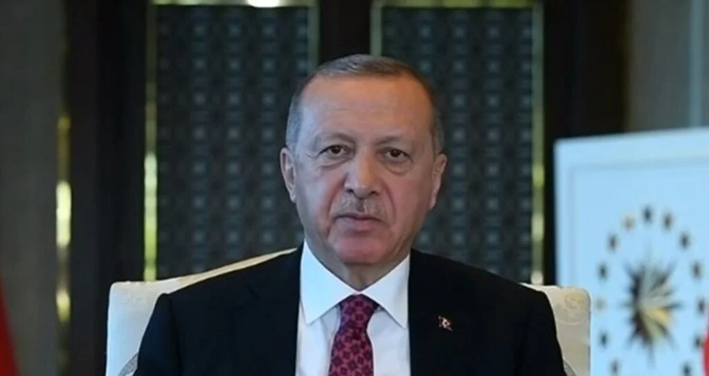 Erdoğan: YPG bölgeden çıkmazsa görev başlar