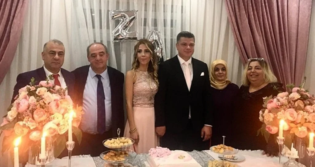 Genç çiftin mutlu günü