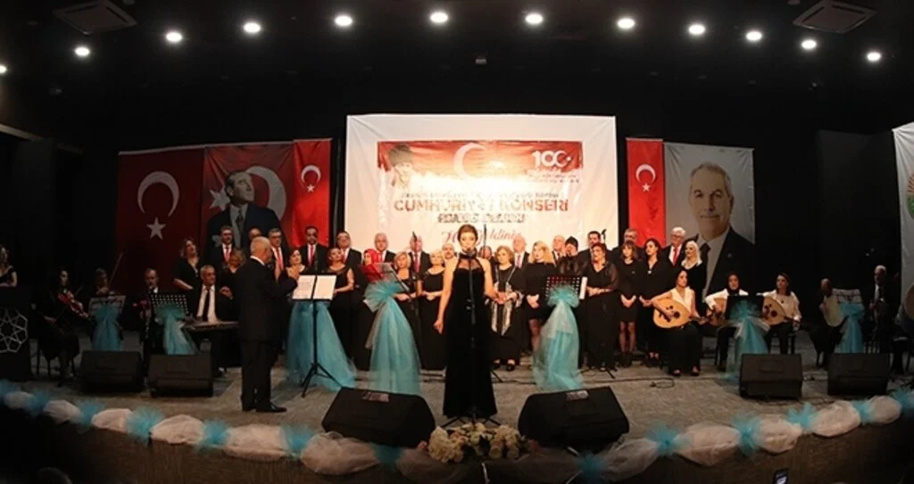 İlkadım Belediyesi'nden 'Cumhuriyet Konseri'