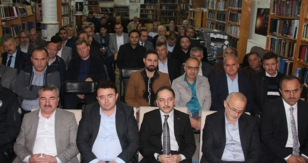 Kitap, iç ve dış  dünyanızı aydınlatır
