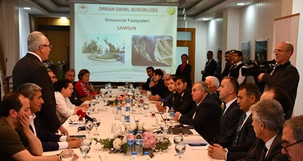 'Köylü para eden ürünü yetiştiriyor'