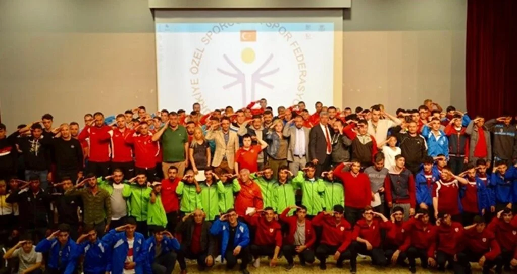 Özel Sporcular Futbol Şampiyonası başladı
