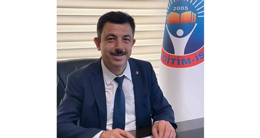 Rüstem Kara: Cumhuriyete sahip çıkıyoruz