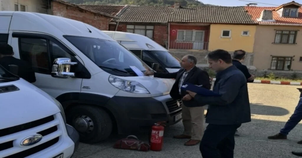 Safranboluda Öğrenci Servis Araçları Denetlendi