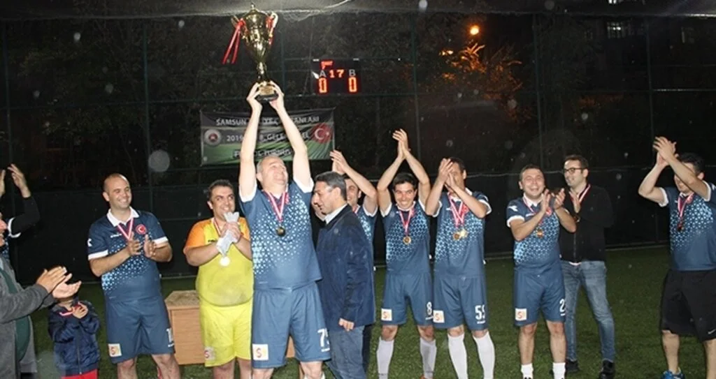 Şampiyon Amisosspor