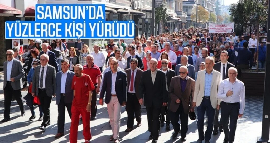 Samsun'da Yüzlerce Kişi Yürüdü