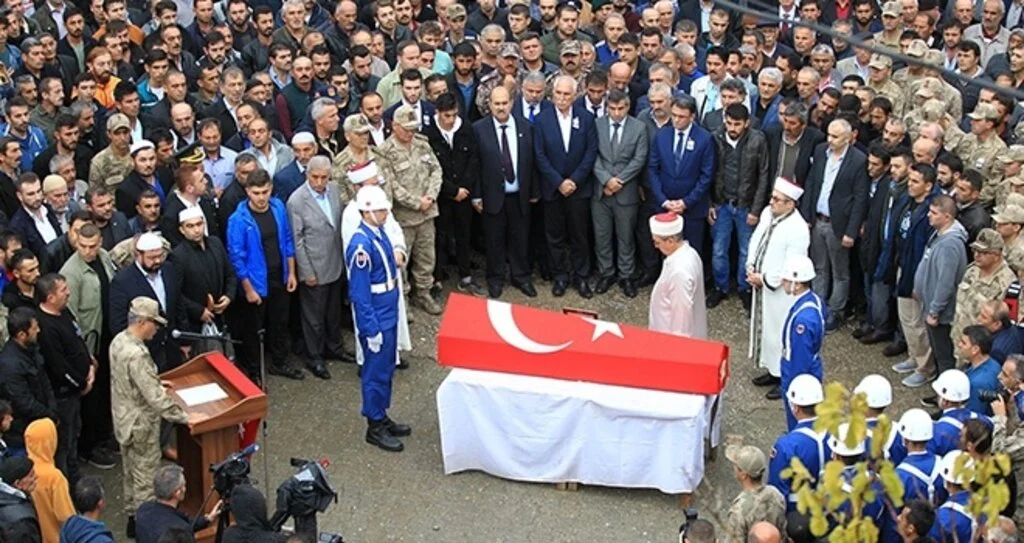 Tokat şehidini uğurladı