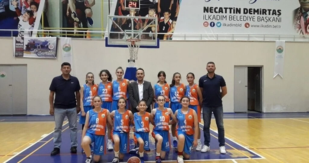 U-14 Minikler Seriyi Sürdürüyor