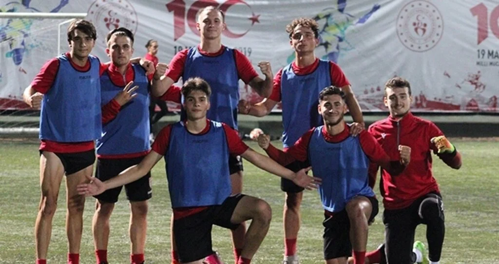 U19'da keyifler yerinde