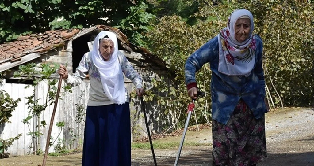 'Üçüz nineler'den ikisi artık birbirine daha bağlı