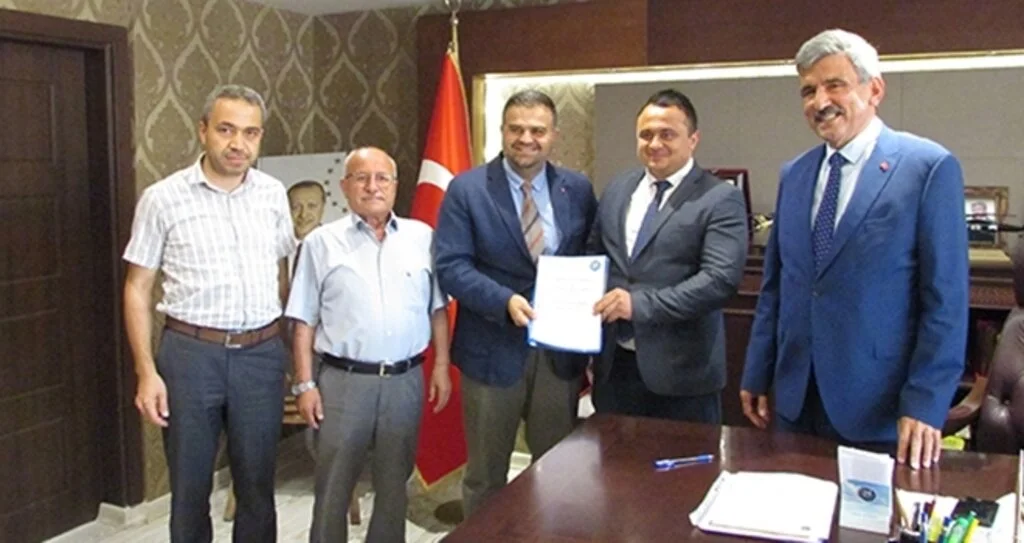 Vezirköprü'de Yüzme Protokolü İmzalandı