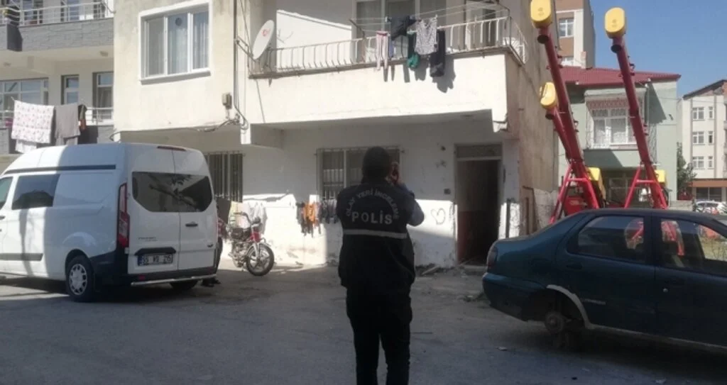 Yabancı uyruklu ailenin evinden 500 lira çalan çocuk tutuklandı