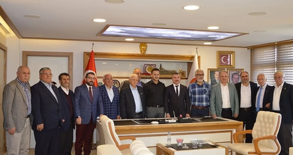 AK Parti Kurucu İlçe Başkanları Havza'da