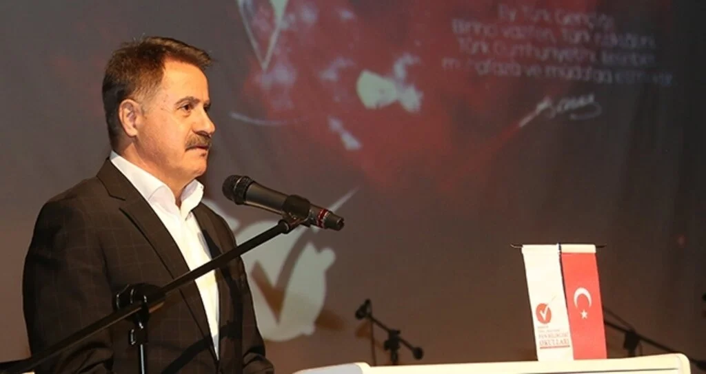 Başkan Deveci'den 10 Kasım Mesajı