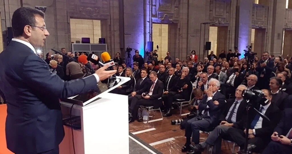 Başkan İmamoğlu'na Berlin'de Onur Ödülü