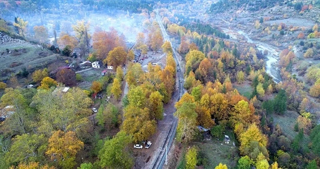 Belemedik, sonbaharda renk cümbüşüne büründü